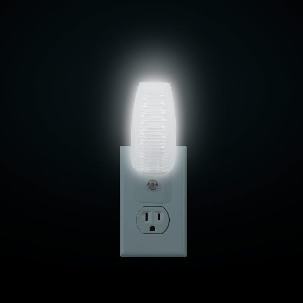 Maxxima MLN-16 LED Plug in Night Light - Features Auto Dusk to Dawn Sensor, 5000K Daylight, 5 Lumens, Ideal for Bedrooms, Bathrooms, and…