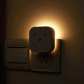 Three Color Temperature Dimmable Night Light Plug in Wall, with Auto Dusk to Dawn Sensor, Plug in Night Light, LED, Kids, Adult, Bedroom…
