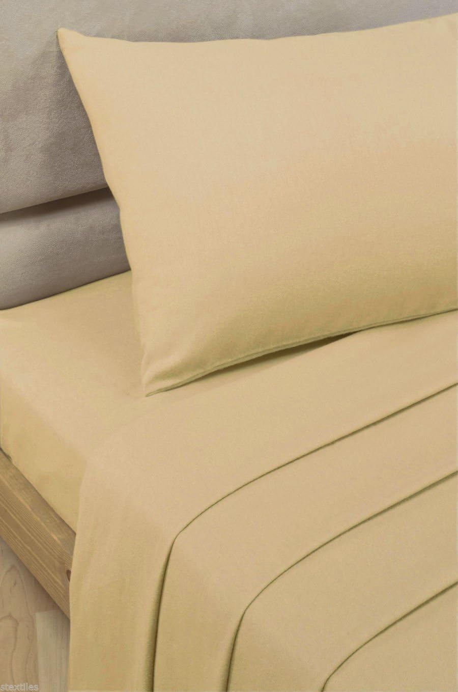 Komfit Luxury 100% Egyptian Cotton Pillowcases Queen Size Set of 2 – Ultra Soft Breathable Cooling Bed Pillow Covers with Envelope Closure,…