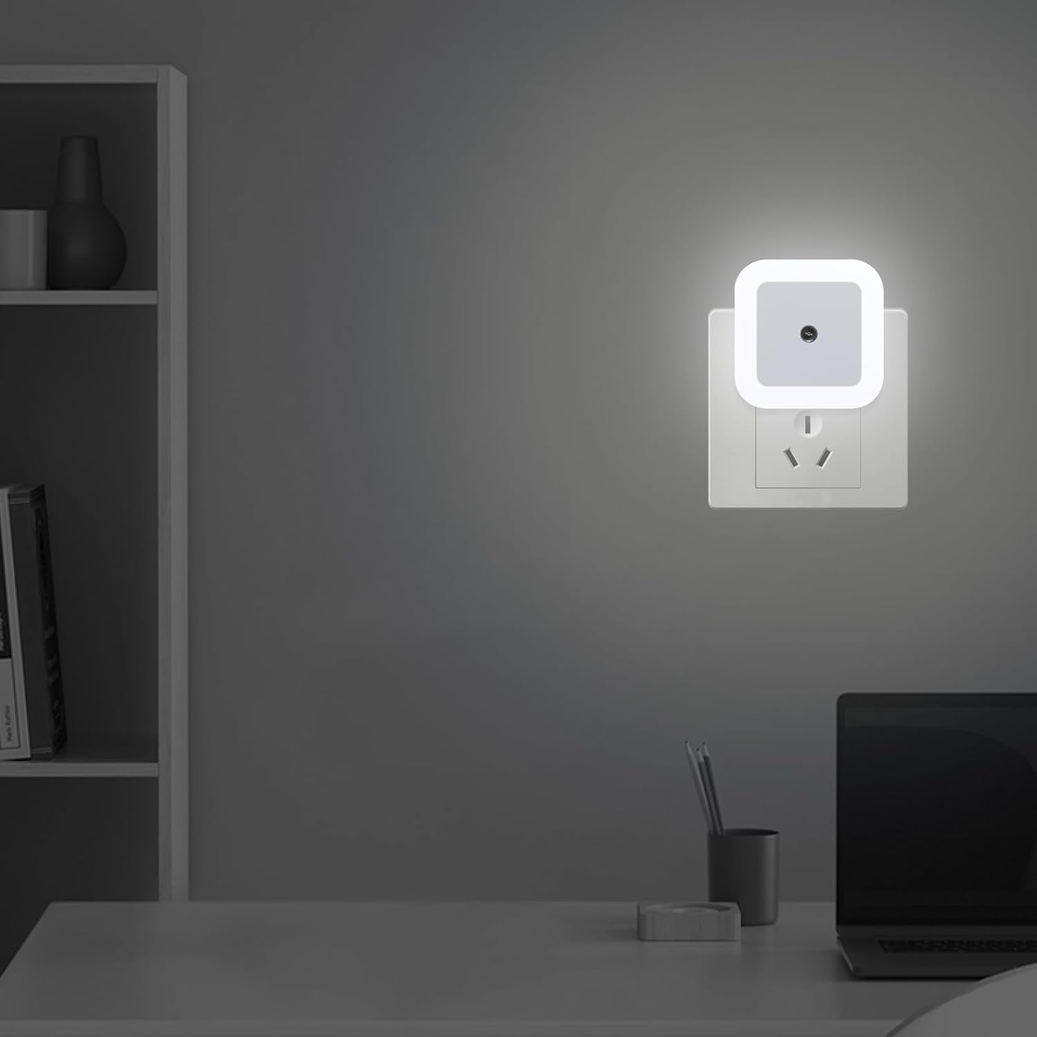 Night Lights Plug into Wall, Automatic LED Night Light with Dusk to Dawn Sensor, Modern Square Night Lite for Hallway & Bedroom, 0.5W…
