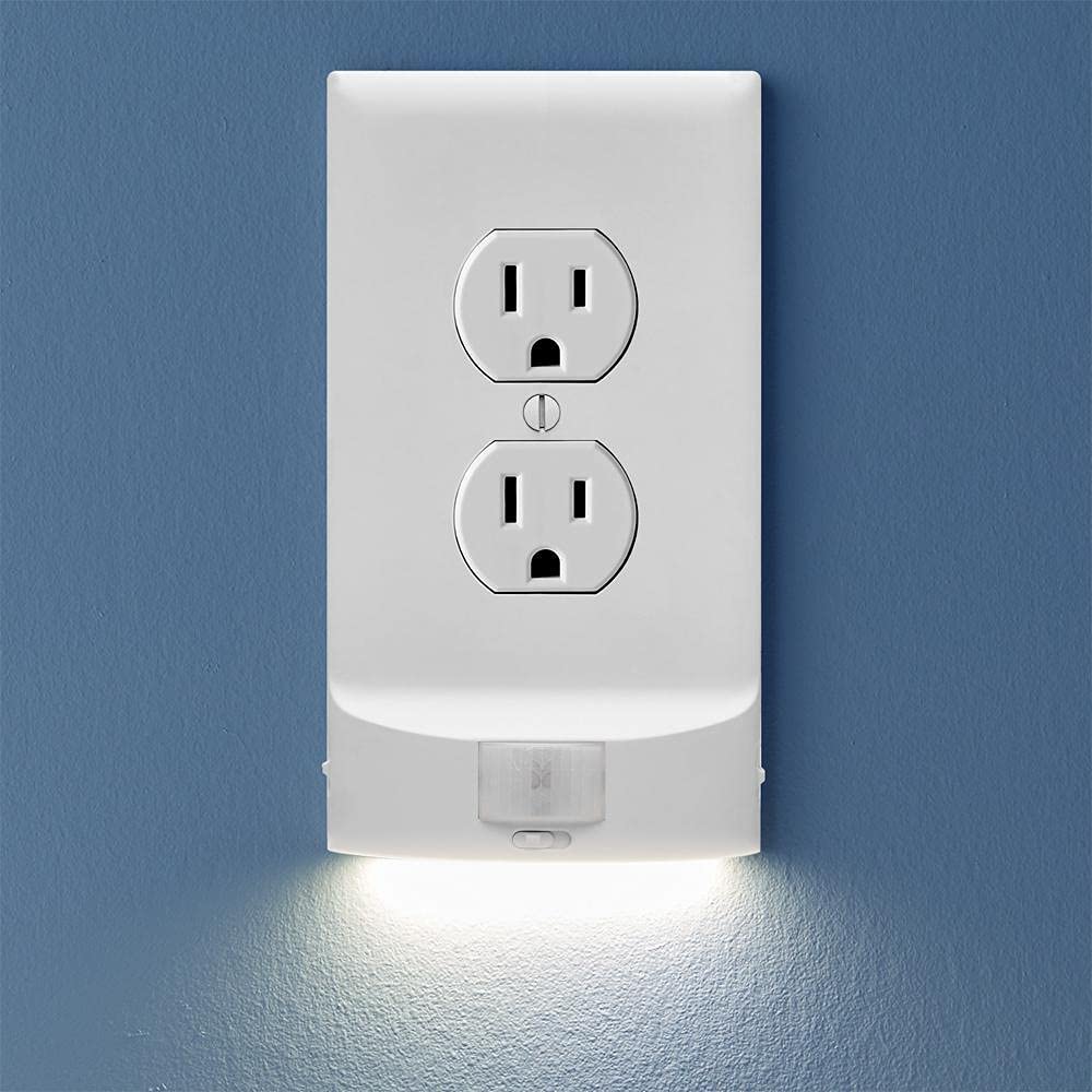 3 Pack - SnapPower MotionLight [For Duplex Outlets] - Motion Detecting LED Night Lights Built-In to Wall Plate - Bright/Dim/Off Options…