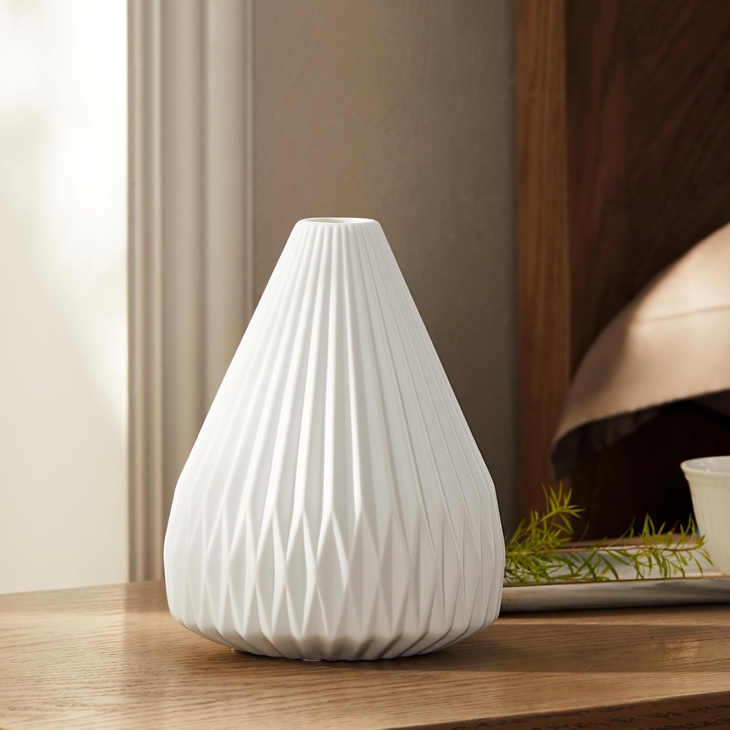 Rondure 9.1" Modern Ceramic Table Lamp, Fully Dimmable Modern Bedside Lamps for Bedroom, Living Room and Nightstand, White Translucent Cera…