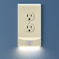 SnapPower Single MotionLight [for Duplex Outlets] - Motion Detecting LED Night Lights Built-in to Wall Plate - Bright/Dim/Off Options…