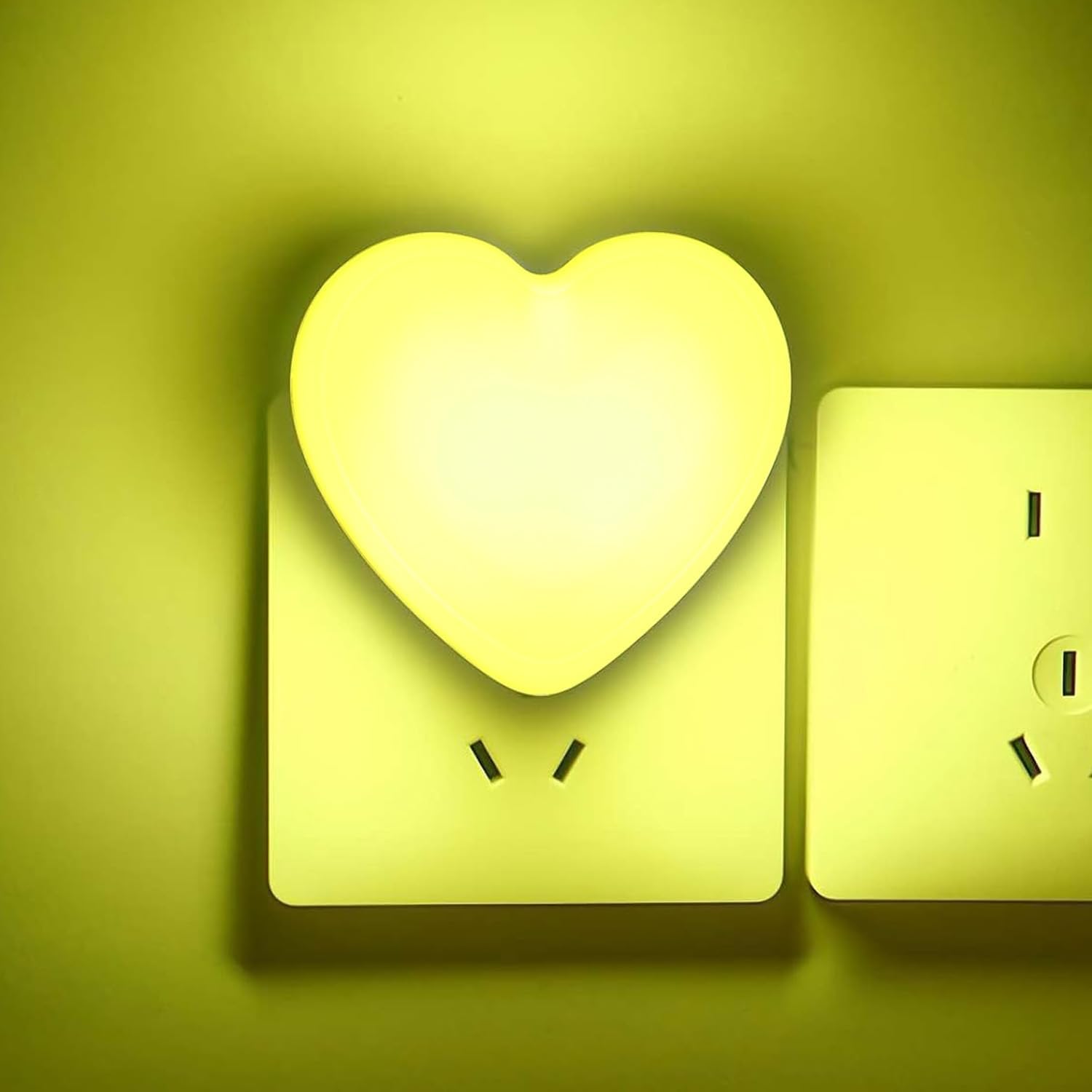 INZU Cute Night Light, Heart Night Light for Kids, LED Nightlight with Auto Dusk to Dawn Sensor, Nightlight Plug into Wall with Soft Warm…