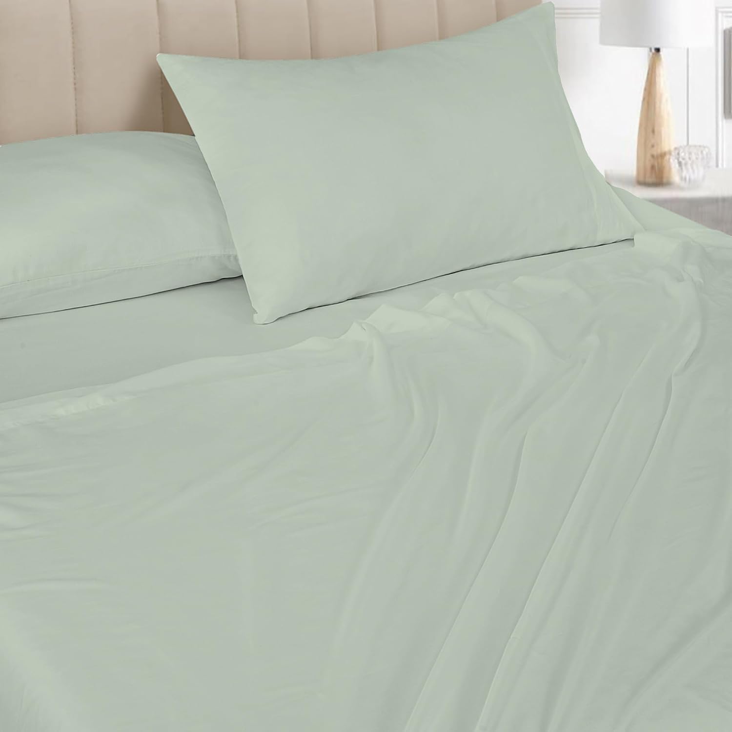 Royalelinens ROYALE LINENS Bamboo Viscose King Sheet Set - Cooling Bed Sheet Set - 1 Fitted, 1 Flat & 2 Pillowcase - Fits Up to 16" - Organ…
