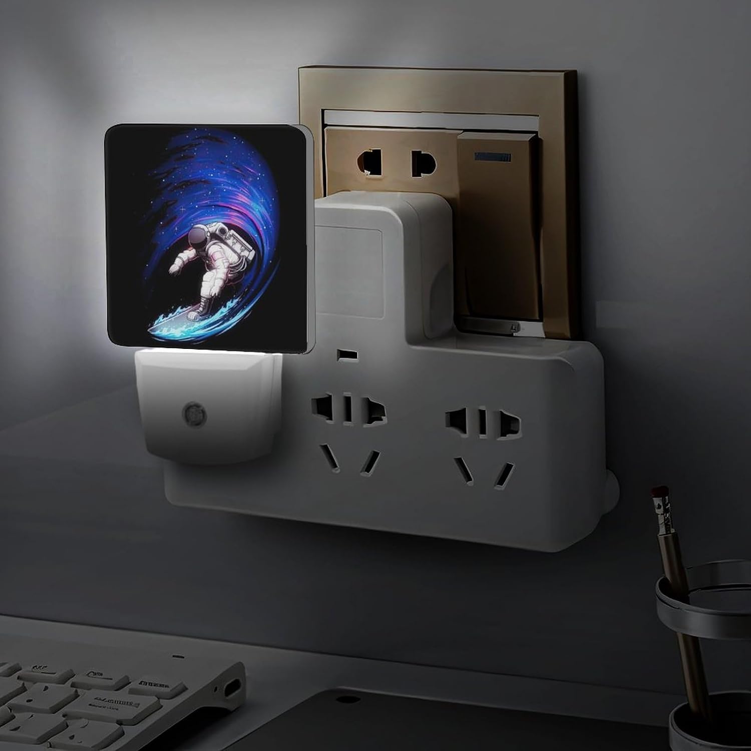 YKJAHSD Space Astronaut Night Light, Plug into Wall Decor Nightlights for Bedroom, Bathroom, Hallway, Kitchen, with Dusk to Dawn Lig…
