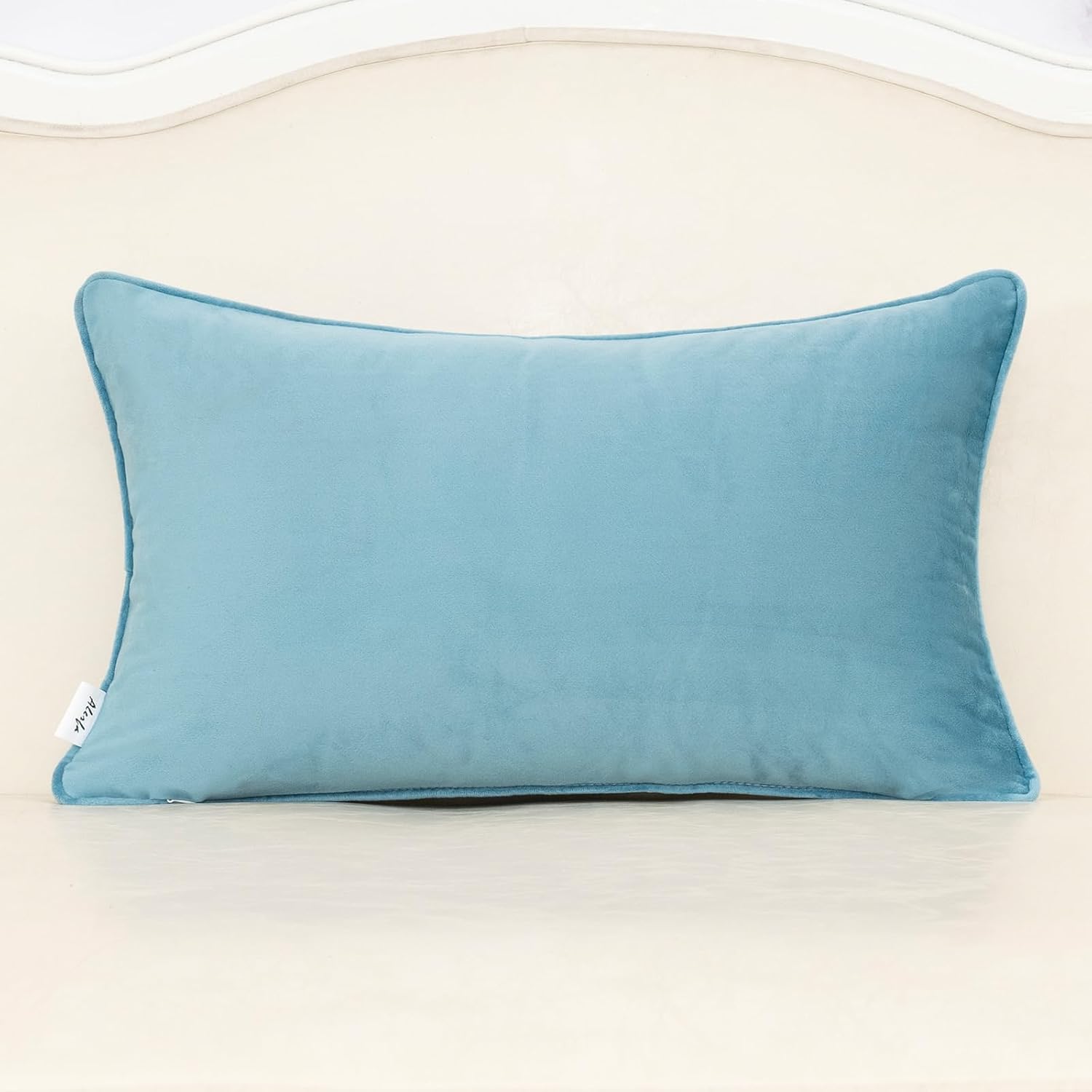 Alerfa Blue Floral Throw Pillow Cover 12 x 20 Inch Cut Velvet Rectange Luxury Decorative Lumbar Pillow Cover for Couch Living Room Bedroom