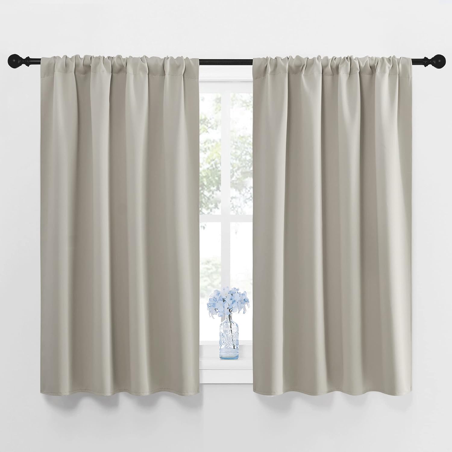 Nicetown Blackout Curtains for Living Curtains, Room Darkening Window Curtain Panels, easy maintenance Solid Thermal Insulated…