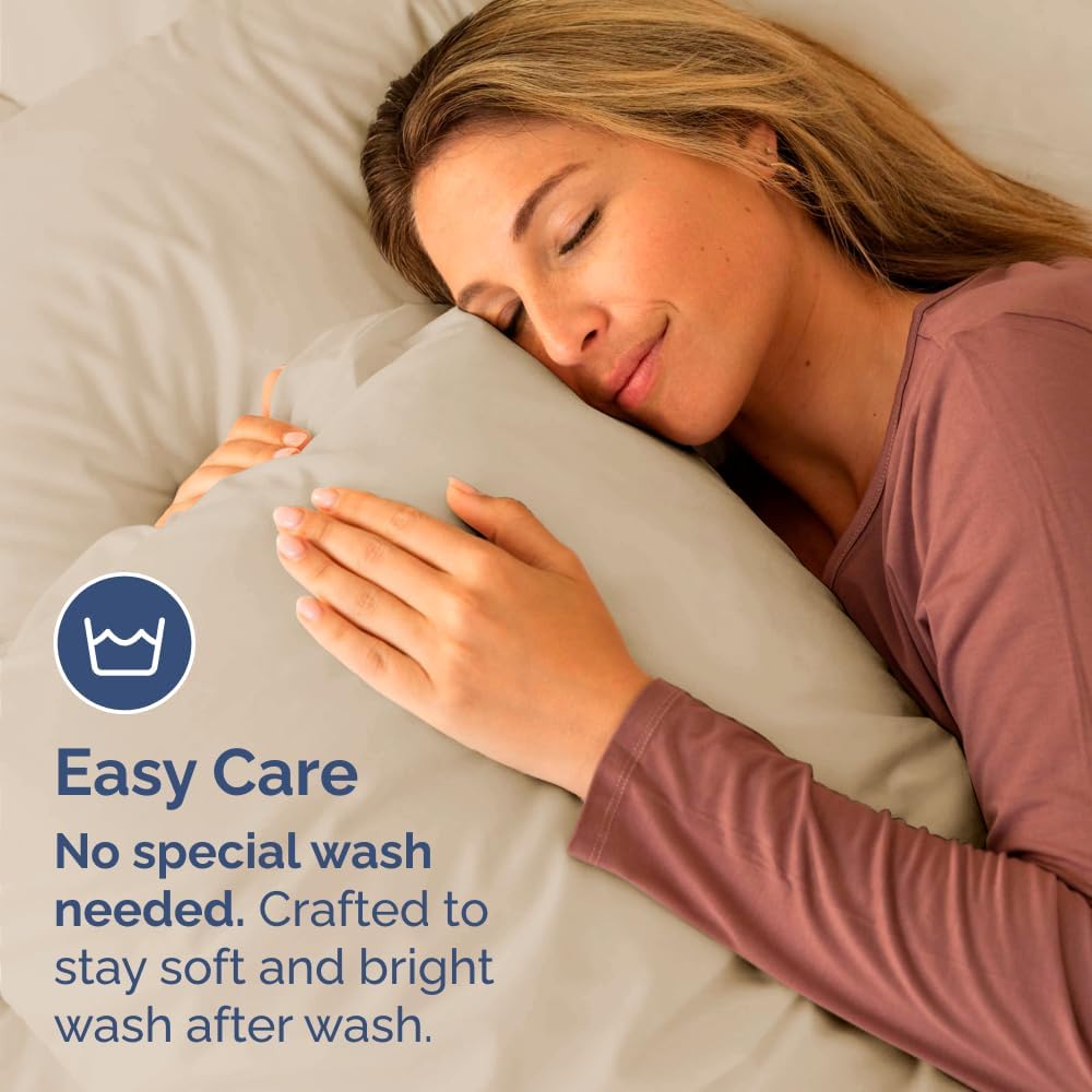 Standard Pillow Cases Set of 4 - Ultra Soft Hotel Quality Pillowcase Covers - Comfy Cozy Bedding for Women, Men, Kids & Teens - Machine…