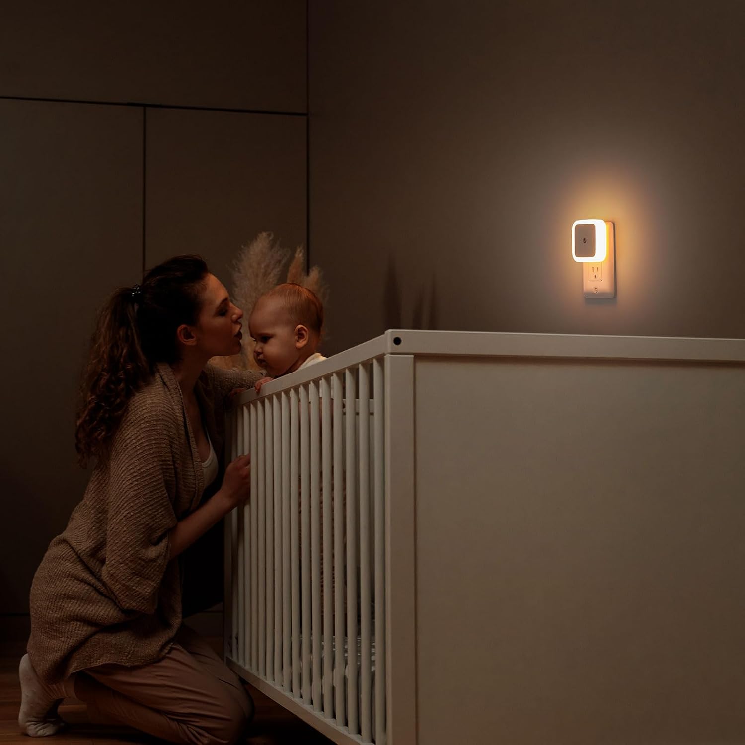 Sujeet Night Light, Night Lights Plug into Wall 8-Pack, Nightlight Plug in Night Light, Dusk to Dawn Night Lamp Led (Warm White)