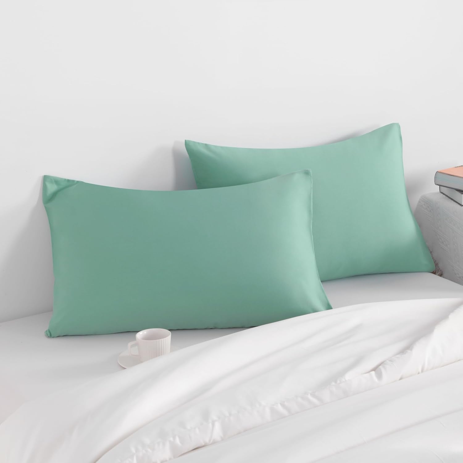 Ntbay Standard Pillow Cases Set of 2, 2 Pack Brushed Microfiber 20x26 Pillow Cases, Soft, Wrinkle, Fade, Stain Resistant Mint Green Pillow…