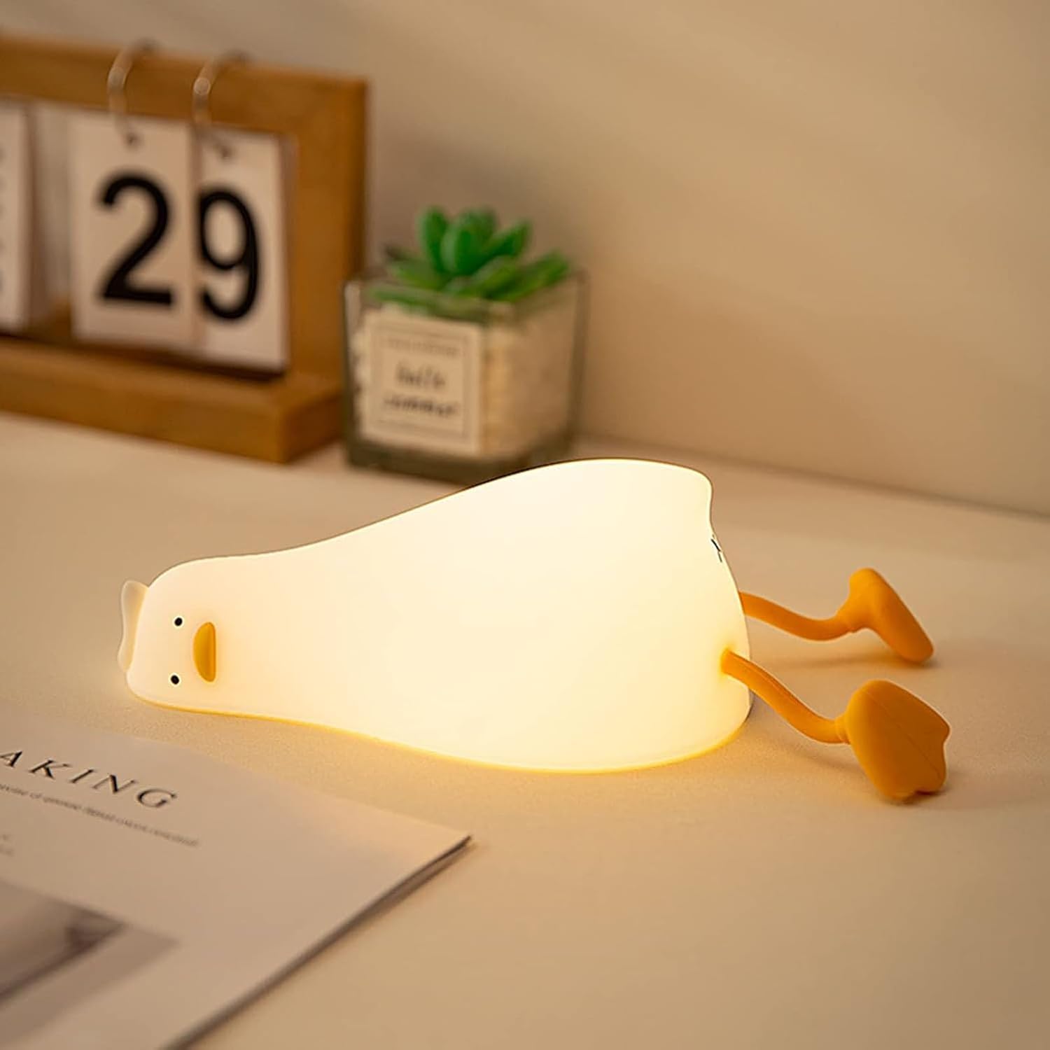 DREAMING MY DREAM Cute Duck Night Light, Rechargeable Fun Lying Flat Duck Lamp, LED Squishy Animal Novelty Lamp, Light up Duck for Kids…