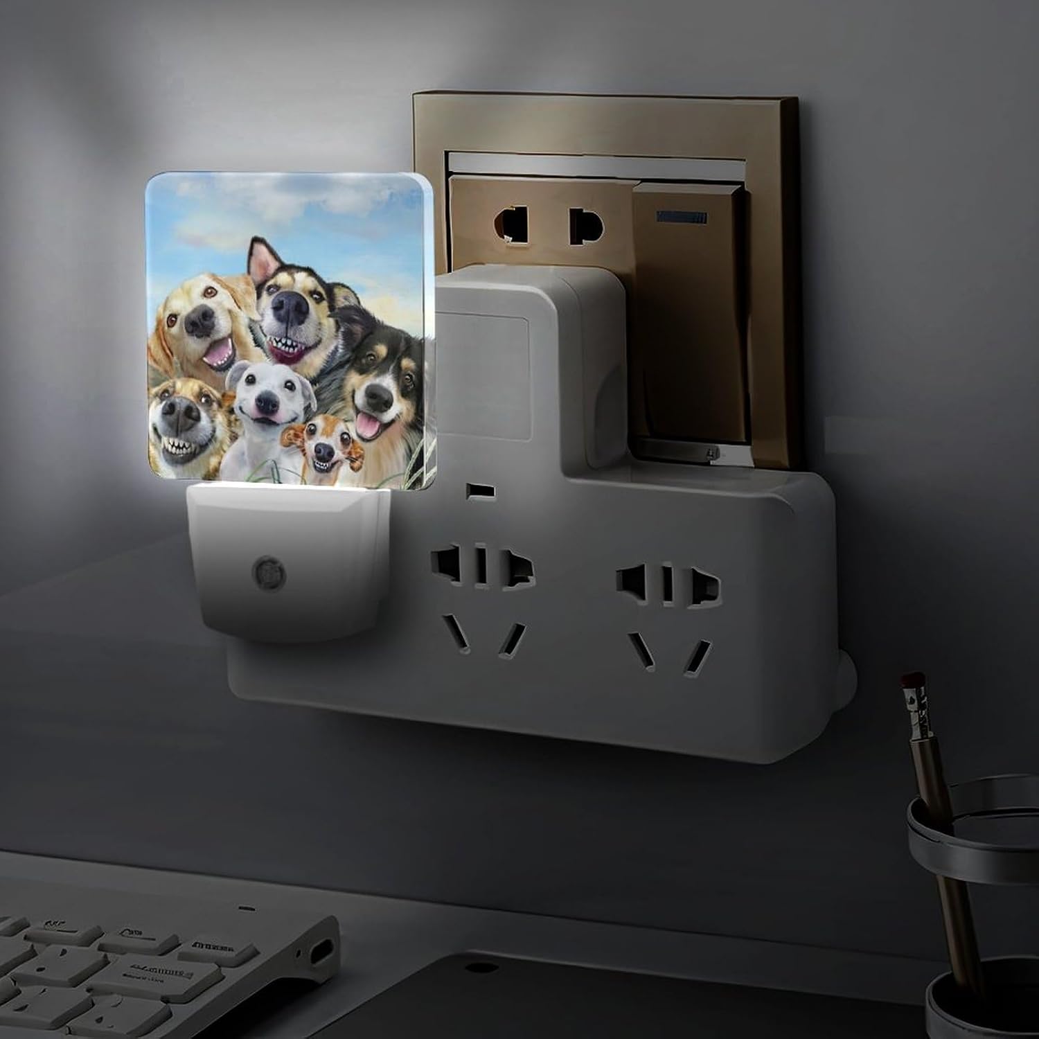 YKJAHSD Cute Dog Night Light, Plug into Wall Decor Nightlights for Bedroom, Bathroom, Hallway, Kitchen, with Dusk to Dawn Light Auto…