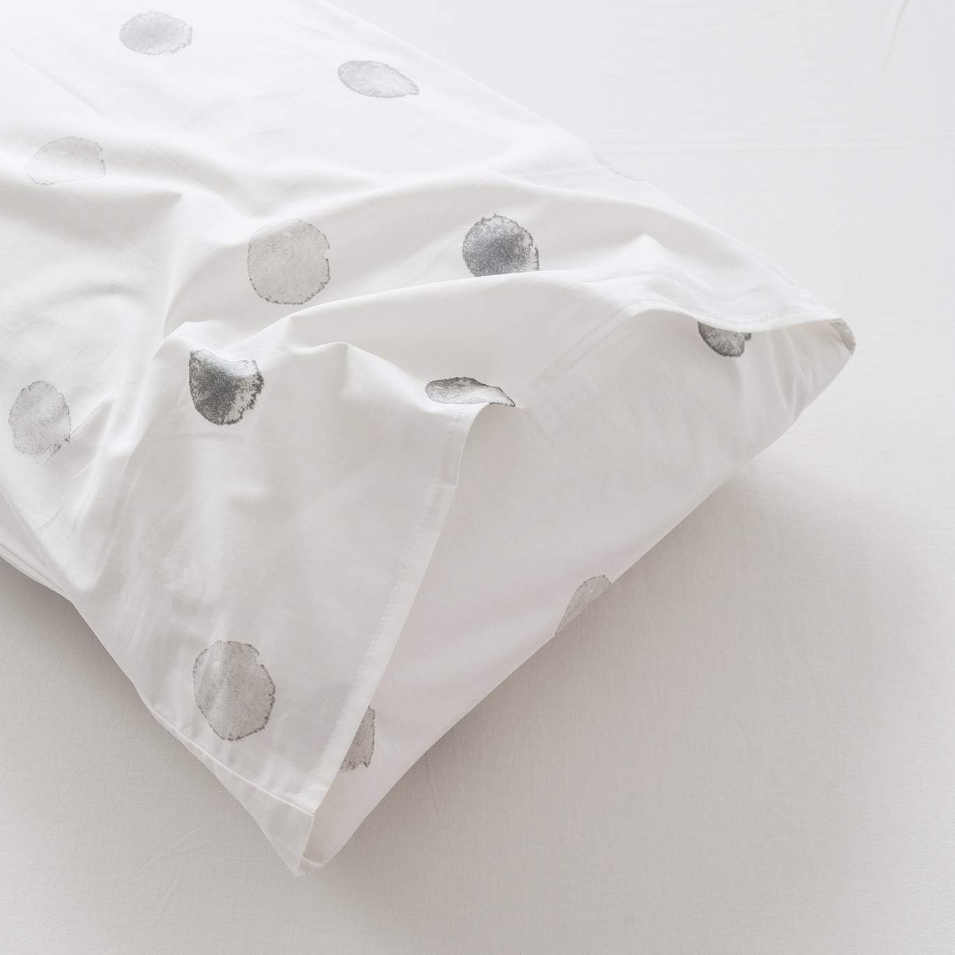 Susybao 100% Cotton Pillowcases King Size Set of 2 White Polka Dots Bed Pillow Covers Envelope Closure End Pillow Encasement Quality Soft B…
