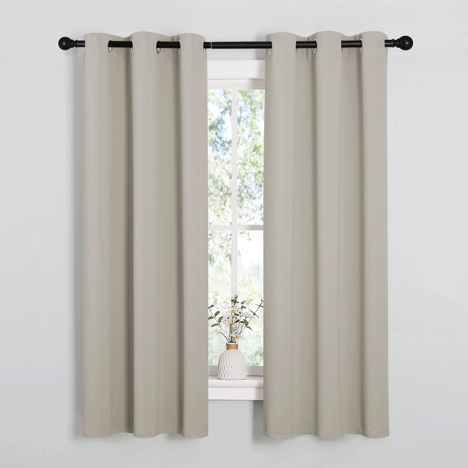 NICETOWN Kitchen Curtains, Short Curtains for Bedroom Windows, Thermal Insulated Room Darkening Curtain Panels for Girls Room, Cafe…