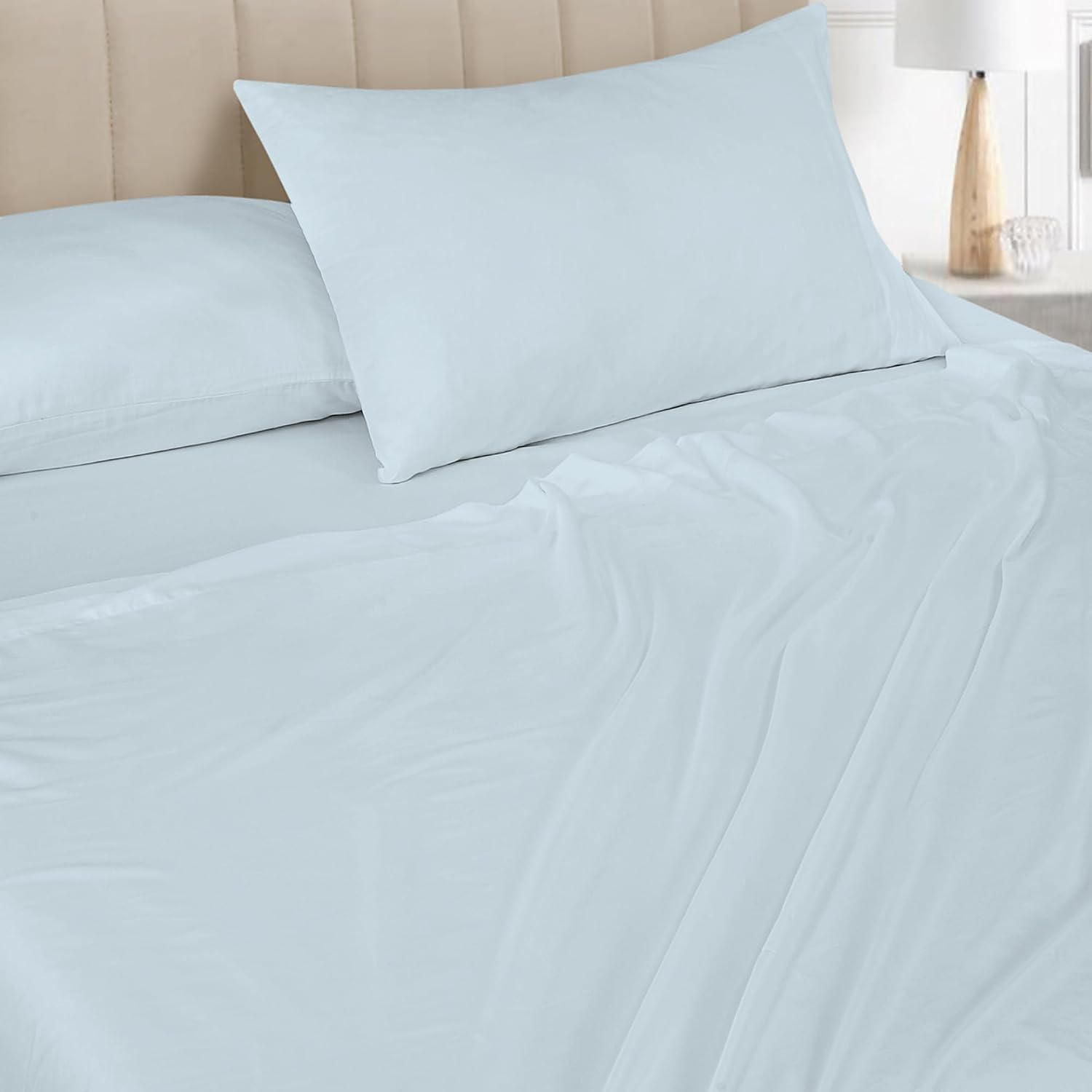 Royalelinens ROYALE LINENS Bamboo Viscose Queen Sheet Set - Cooling Bed Sheet Set - 1 Fitted, 1 Flat & 2 Pillowcase - Fits Up to 16" - Orga…