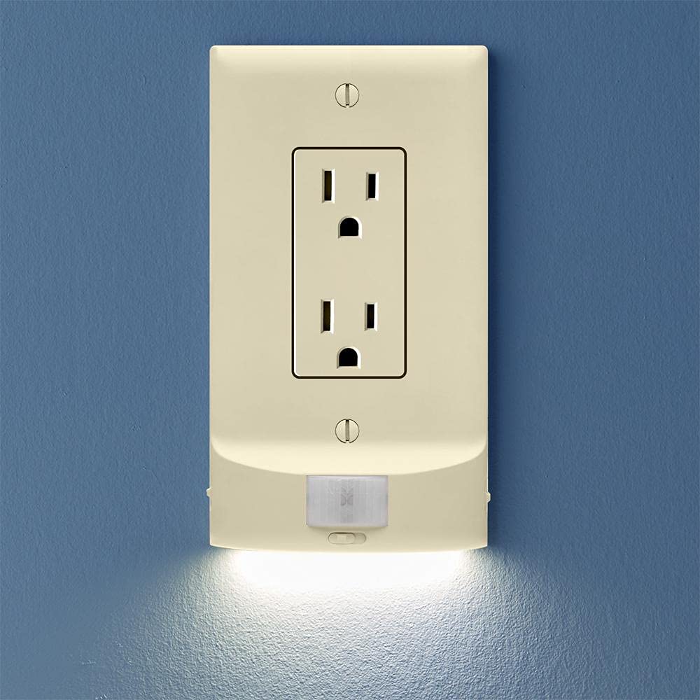 SnapPower 4 Pack MotionLight [for Décor Outlets] - Motion Detecting LED Night Lights Built-in to Wall Plate - Bright/Dim/Off Options…