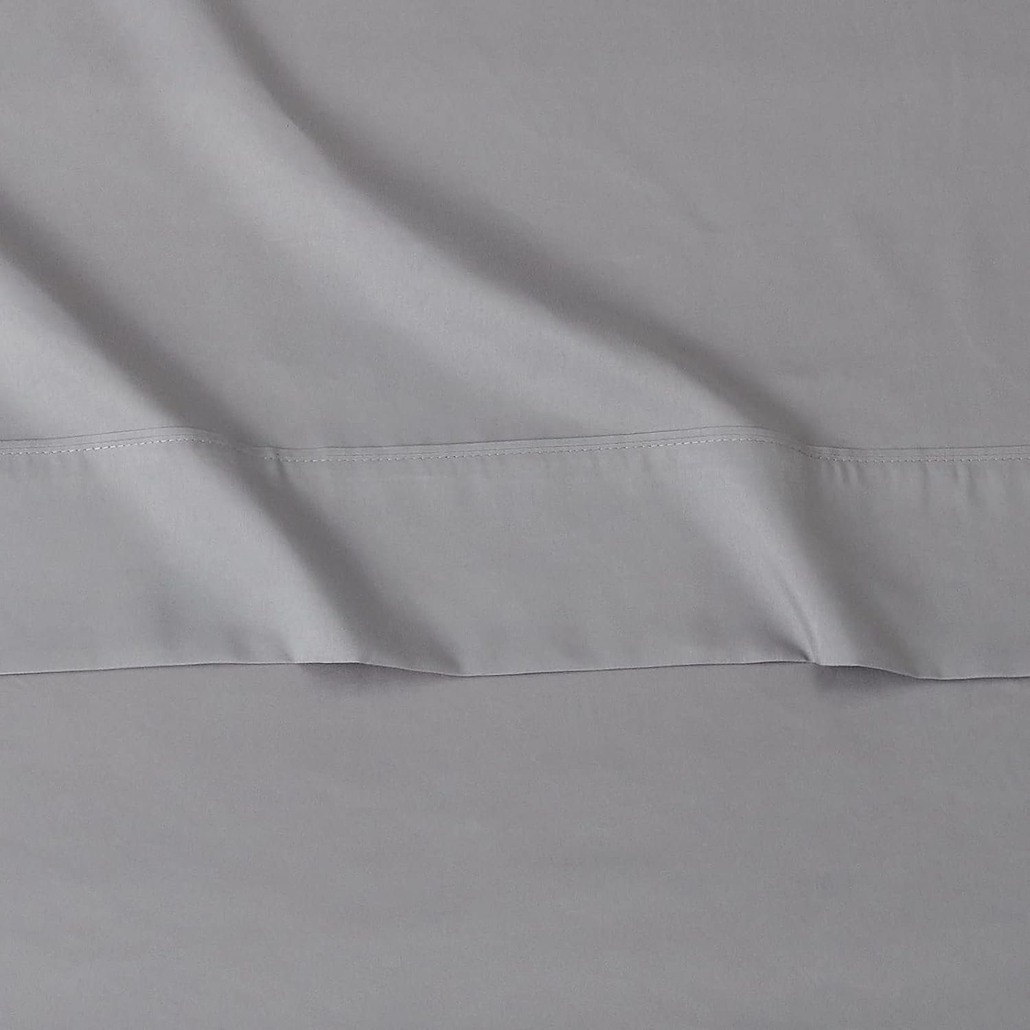 AmazonBasics Amazon Basics Lightweight Super Soft easy maintenance Wrinkle-Free Breathable Brushed Microfiber 3-Piece Bed Sheet Set with…