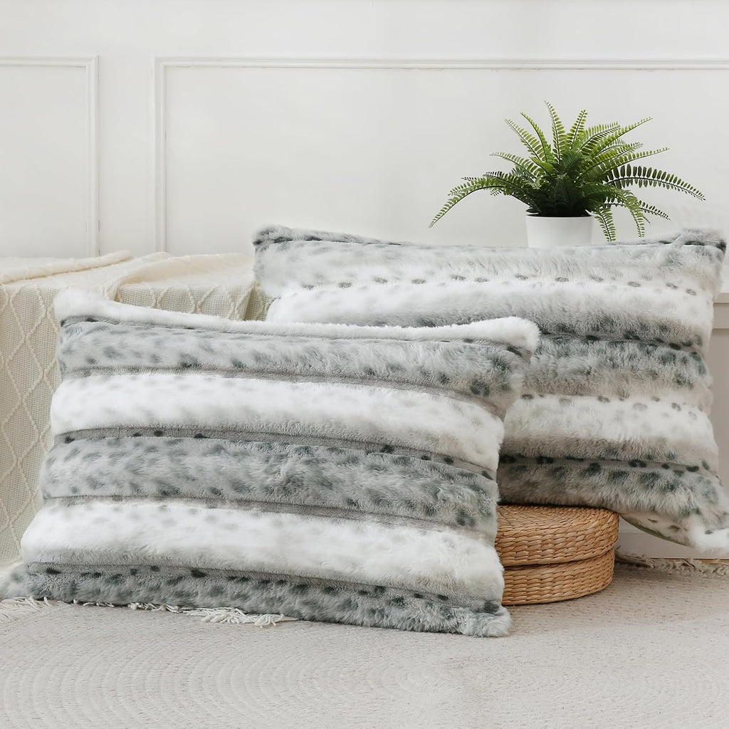Chumerry Fuzzy Faux Fur Pillow Case Plush Shaggy Pillow Cover Plaid Check Texture Extra Soft Fluffy Faux Rabbit Fur Fabric Green Decorative…