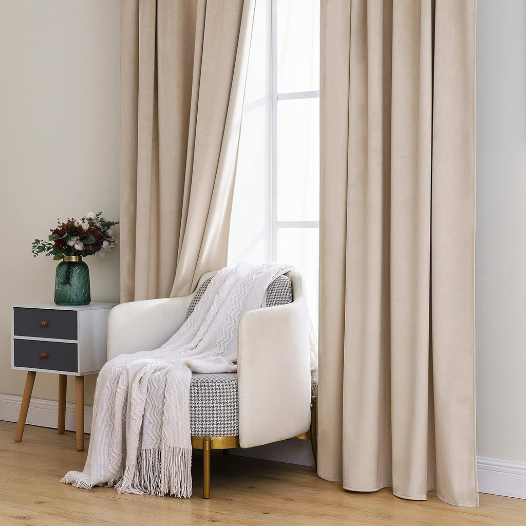 Miulee Velvet Curtains 2 Panels Luxury Blackout Curtains for Bedroom Living Room Thermal Insulated Super Soft Window Drapes Rod Pocket & Ba…