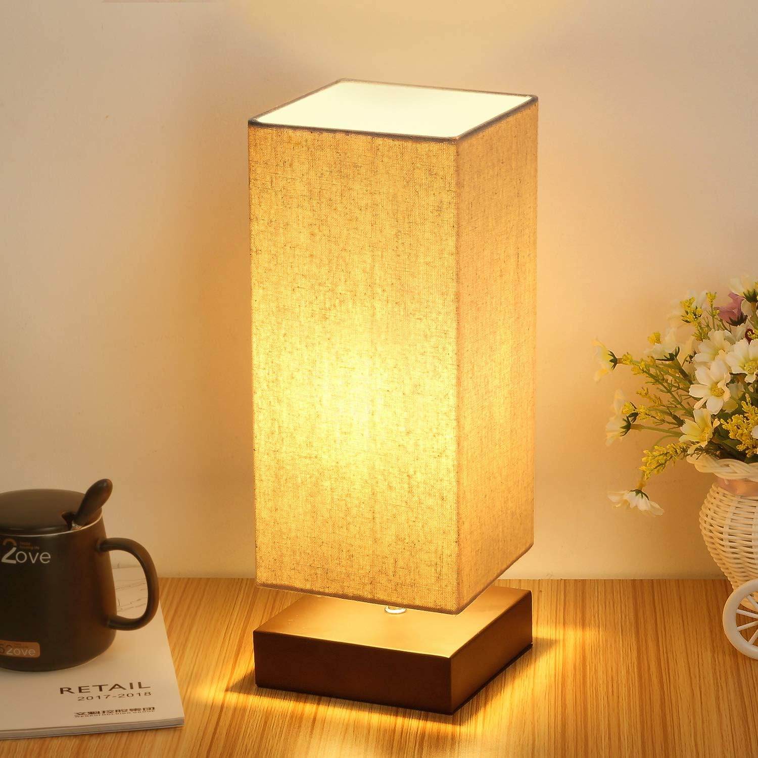 Touch Control Table Lamp Bedside 3 Way Dimmable Touch Desk Lamp Modern Nightstand Lamp with Square Fabric Lamp Shade Simple Night Light…