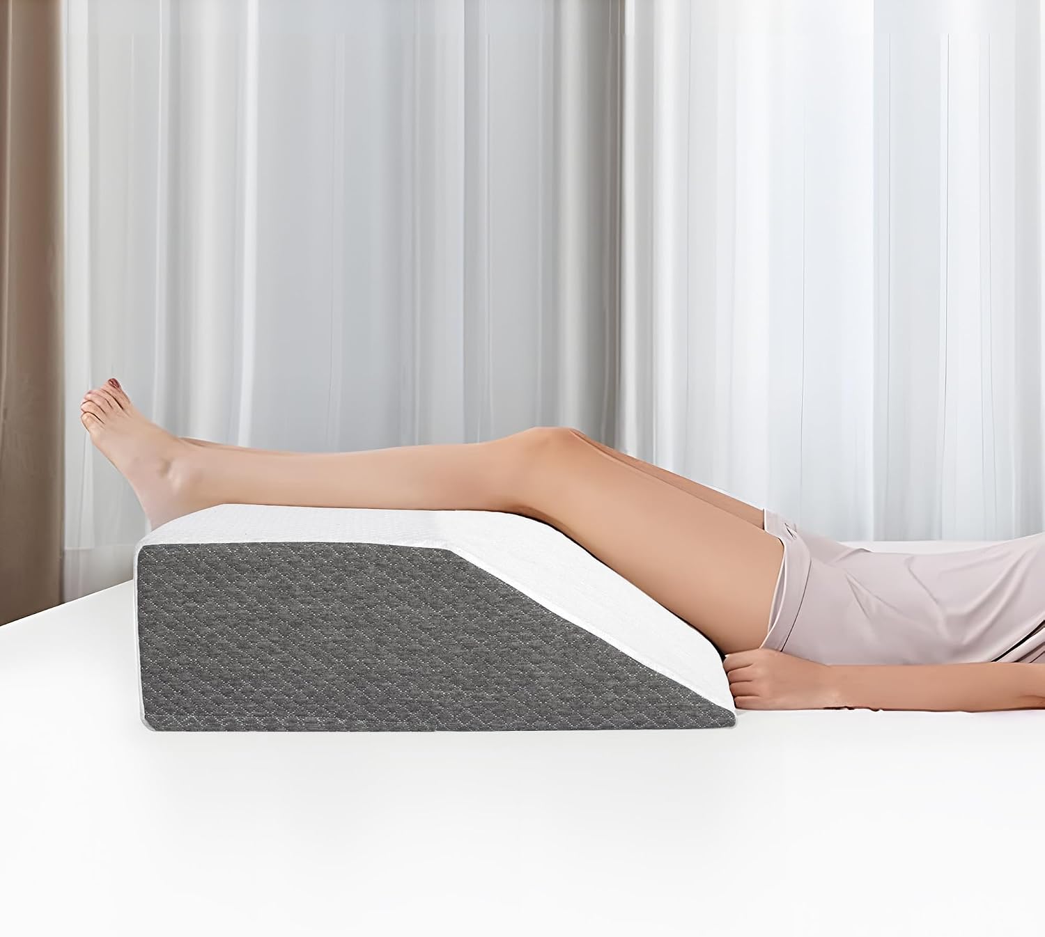Knee Pillow for Back Sleeping, Leg Pillow Knee Wedge Pillow, Memory Foam Wedge Pillows for Legs Post Surgery, Trapezoid Pillow for Knee…