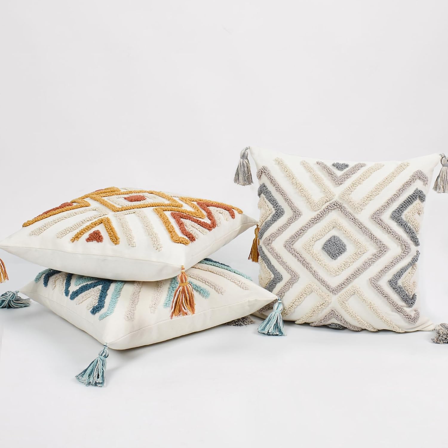Loopuinhom Boho Pillow Covers 18X18 Inch Boho Tufted Throw Pillow Covers Decorative Tassels Cushion Cover Farmhouse Pillow Case for Couch S…
