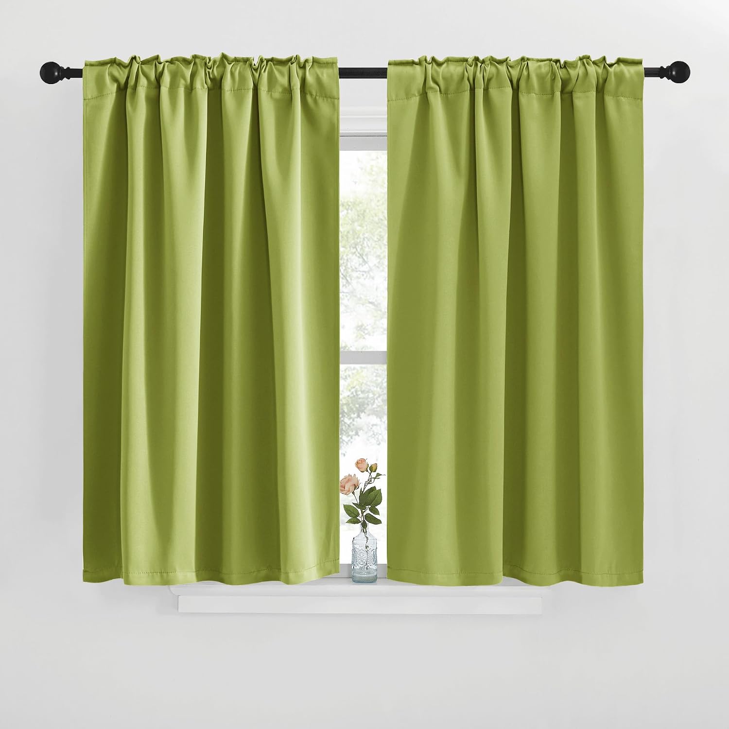 NICETOWN Blackout Window Curtains for Camper - (Fresh Green Color) 42x40 Inch, 2 Panels Set, Thermal Insulated Room Darkening Blackout…