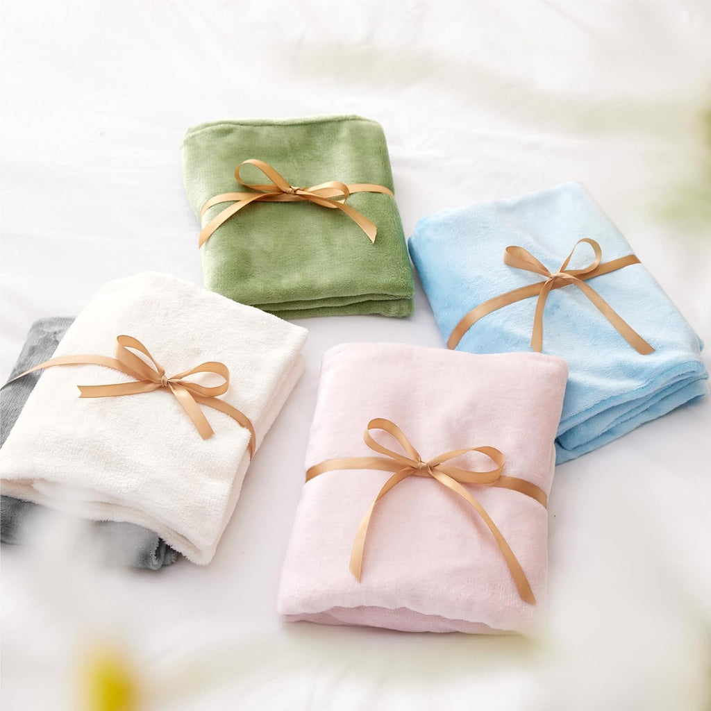 Bedelite Flannel Pillowcases Standard Set of 2, Super Soft Fleece Pillow Case Cover with Zipper for Bedroom, Sofa, Couch, Luxury Cozy Fuzzy…