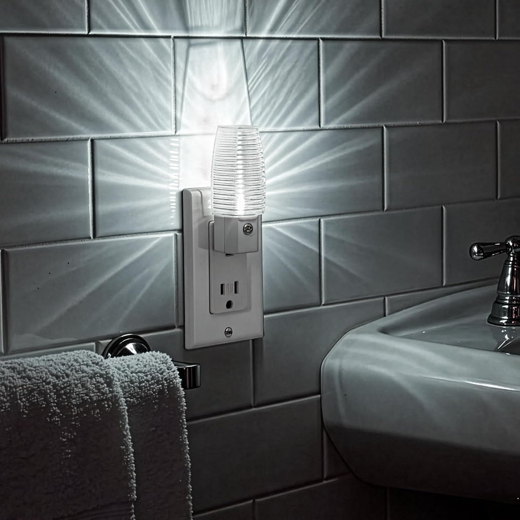 Maxxima MLN-16 LED Plug in Night Light - Features Auto Dusk to Dawn Sensor 5000K Daylight, 5 Lumens, Ideal for Bedroom, Bathroom…