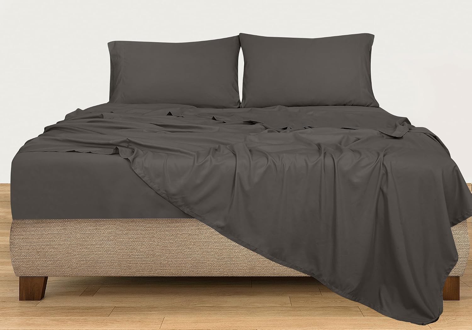 Royalelinens ROYALE LINENS 300 Thread Count 100% Long Staple Combed Cotton Sheet Set - 4 Piece King Bed Sheets - 1 Fitted, 1 Flat & 2 Pillo…