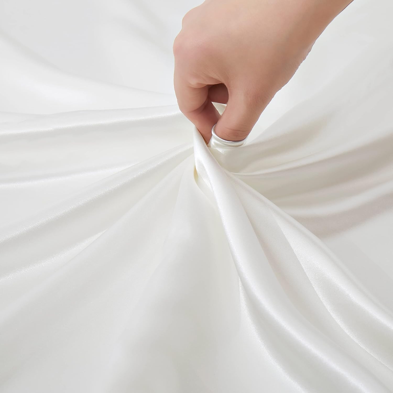 VACVELT 4pcs Ivory White Satin Sheets Full Size Bed Set, 15 Inch Deep Pocket Silky Satin Sheet Set, Soft Satin Bedding Set Cooling &…