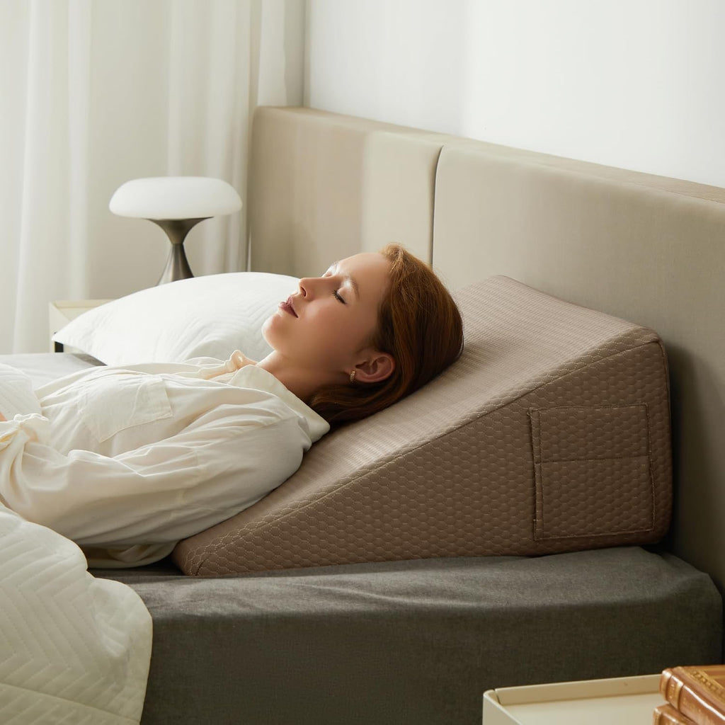 Bedluxe Wedge Pillow, 10 inch Bed Wedge Pillow for Headboard, Pillow Wedge for Acid Reflux Relief, Sleeping, After Surgery, Snoring…