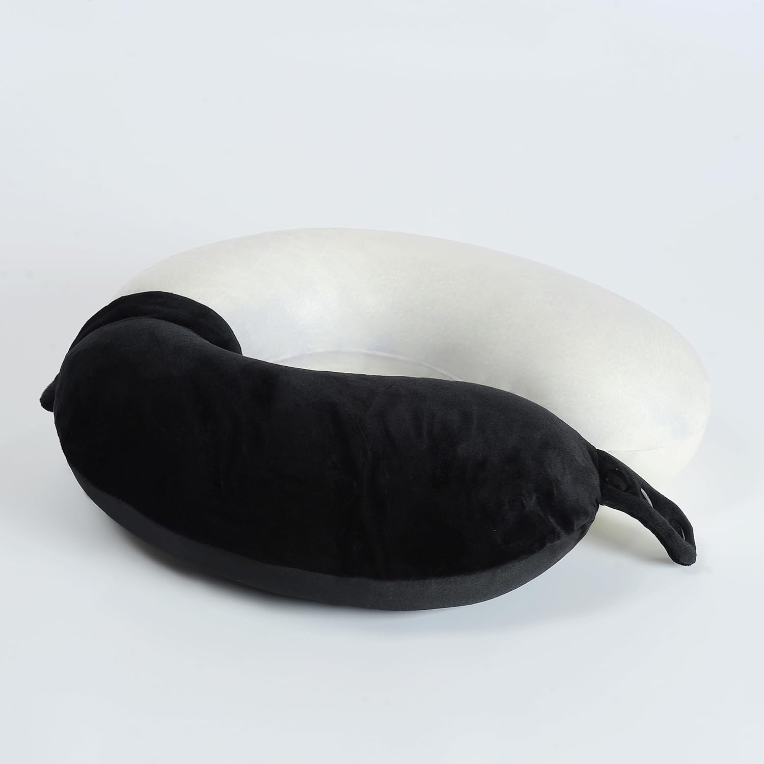 Travel Neck Pillow, Top Memory Foam Pillow for Head Support, Ideal for Airplanes, Cars, and Home Recliners, Adjustable and Soft (Black)
