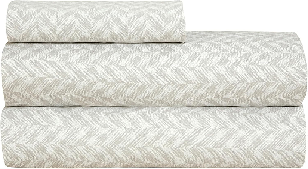 Royalelinens Royale Linens 300 Thread Count 100% Long Staple Combed Cotton Sheet Set - 4 Piece Full Bed Sheets - 1 Fitted, 1 Flat, 2 Pillow…