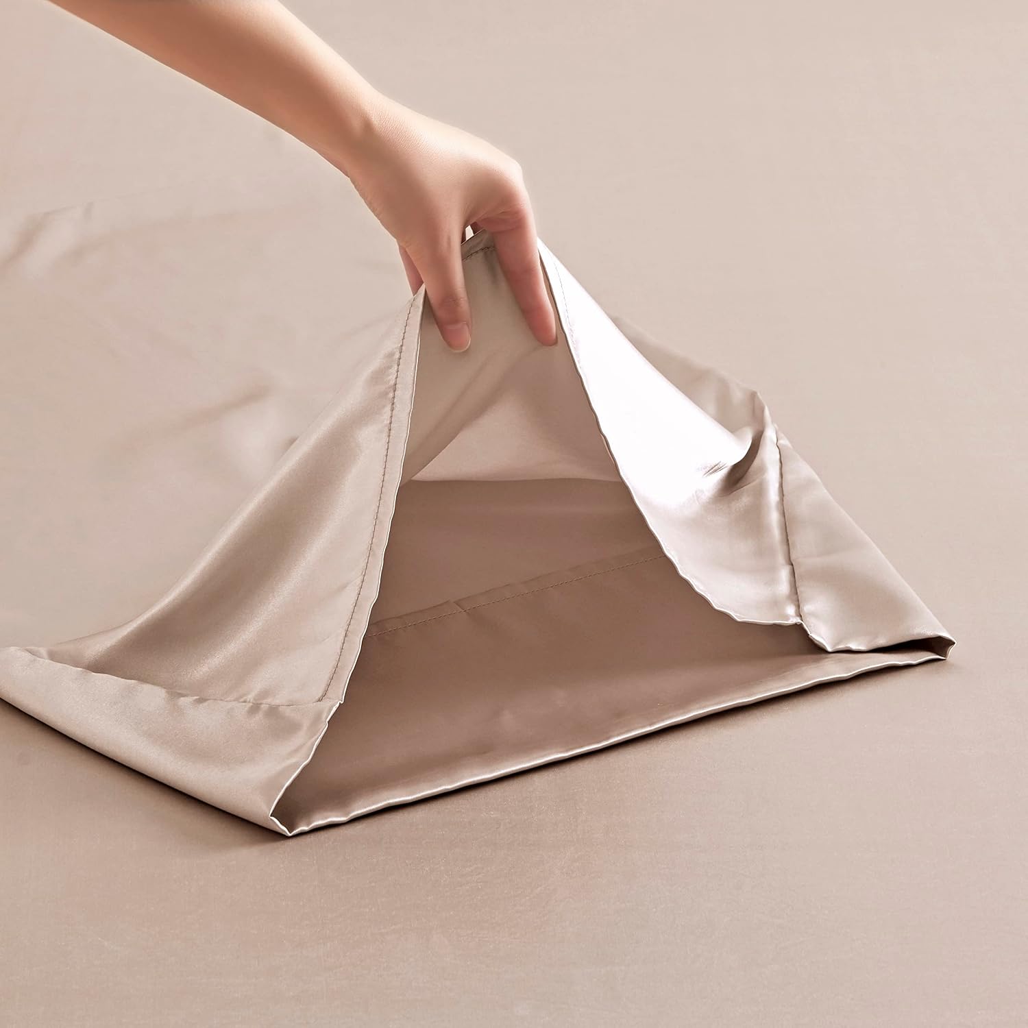 HommxJF Taupe Satin Pillowcase Standard Set of 2 with Envelope Closure, Taupe Silk Pillowcase for Hair and Skin (20x26)