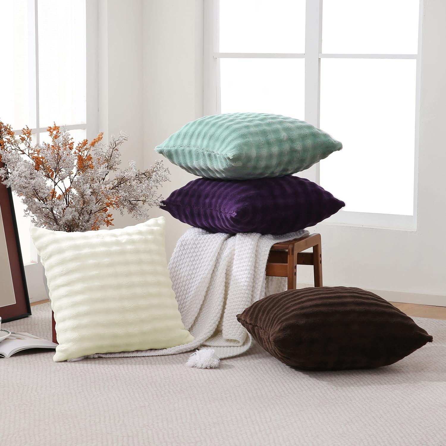 Sochow Decorative Throw Pillow Covers 18x18 Inches Set of 2, Soft Bubble Fleece Pillowcase Square Cushion Covers for Sofa Couch Bed, Cream…