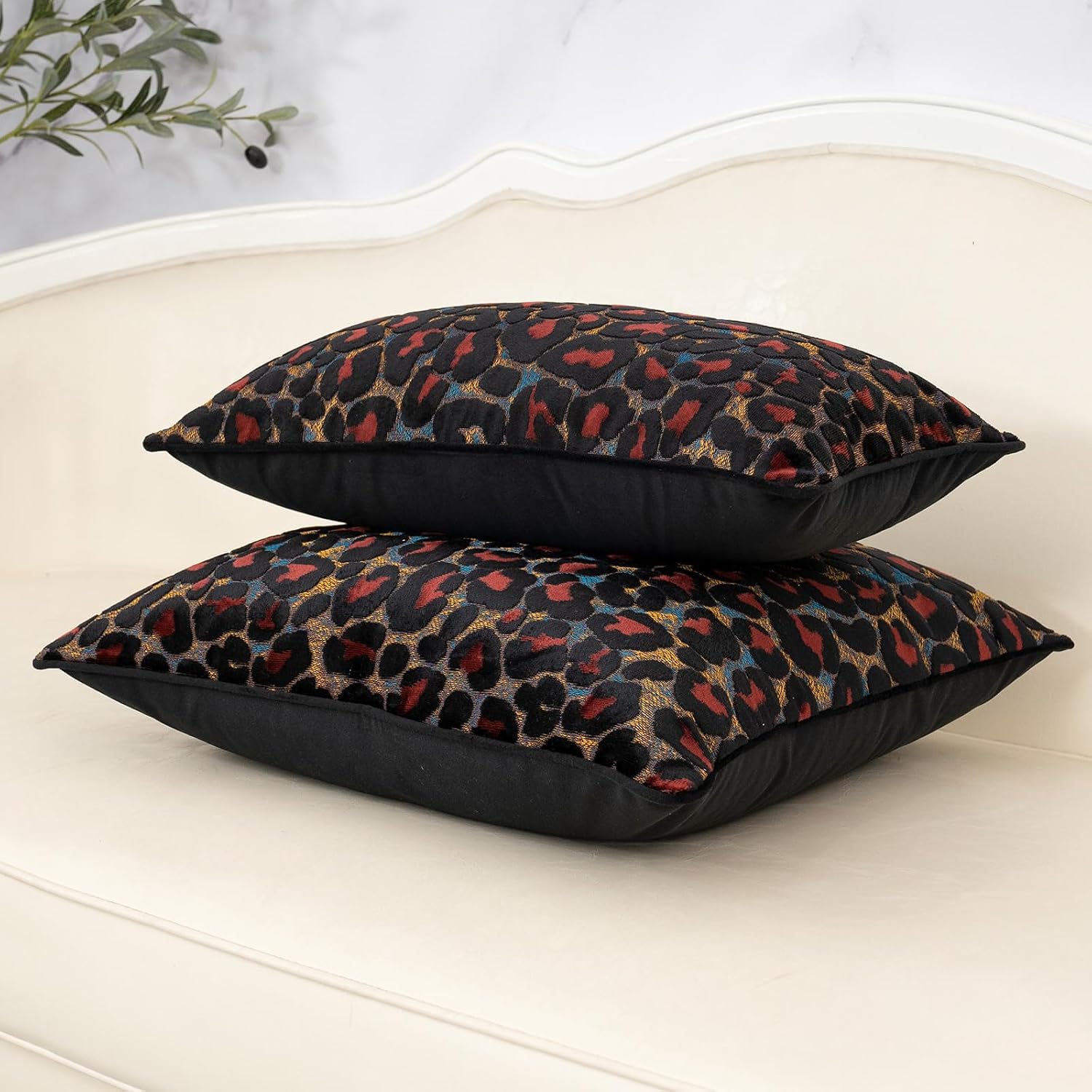 Alerfa Black Floral Throw Pillow Cover 12 x 20 Inch Cut Velvet Rectange Luxury Decorative Lumbar Pillow Cover for Couch Living Room Bedroom