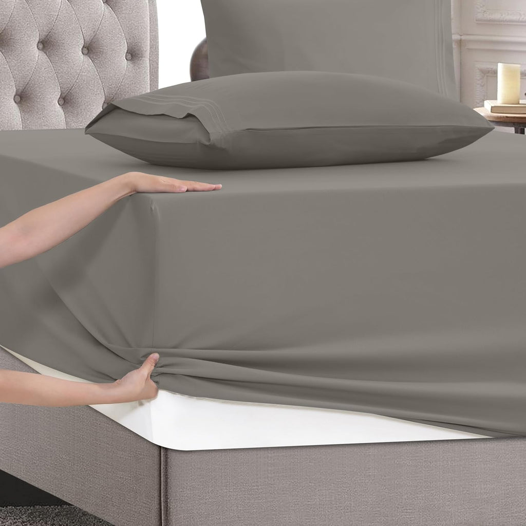 MocassiLuxuryBedding Mocassi King Size 4-Piece Bed Sheet Set - 1800 Hotel Quality Microfiber 18-24 Inches Extra Deep Pocket Fitted Sheet- L…