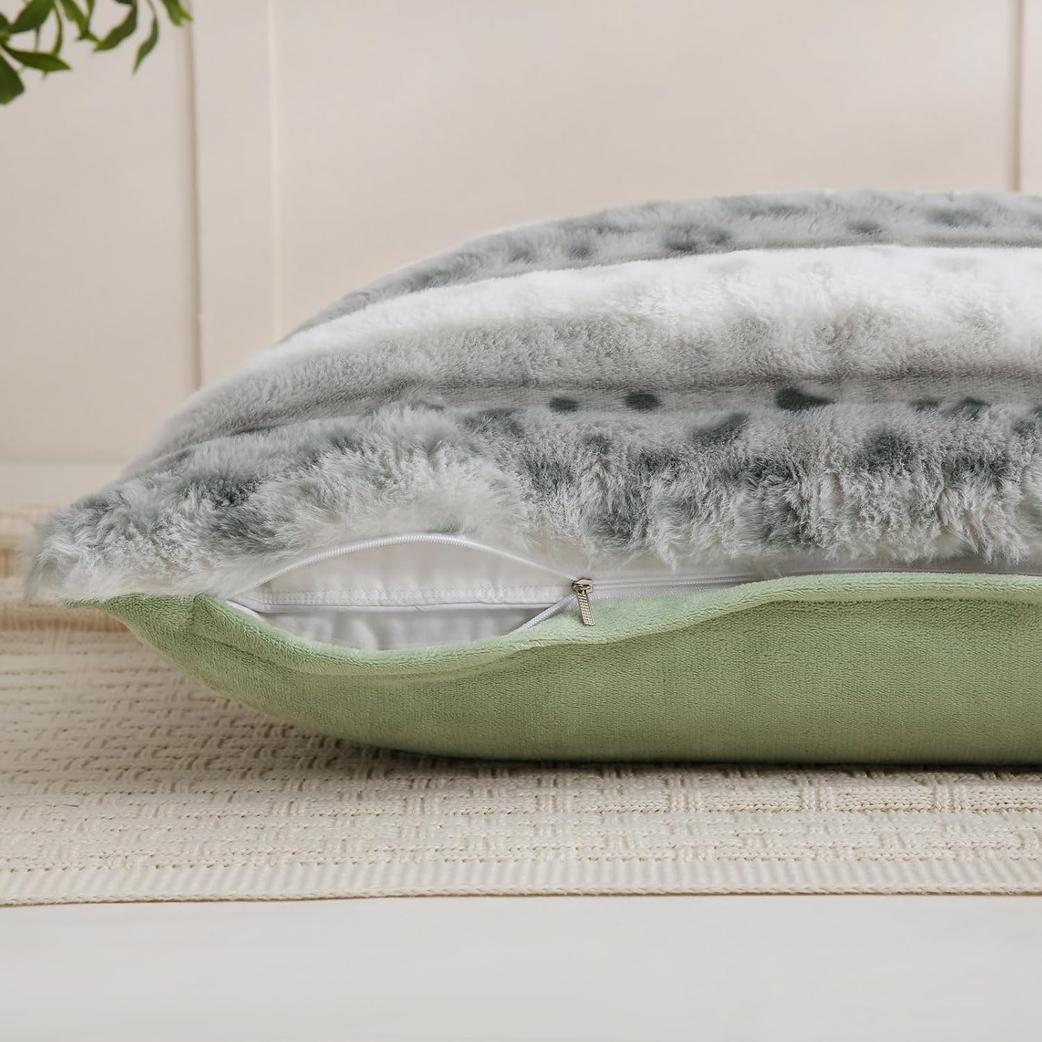 Chumerry Fuzzy Faux Fur Pillow Case Plush Shaggy Pillow Cover Plaid Check Texture Extra Soft Fluffy Faux Rabbit Fur Fabric Green Decorative…