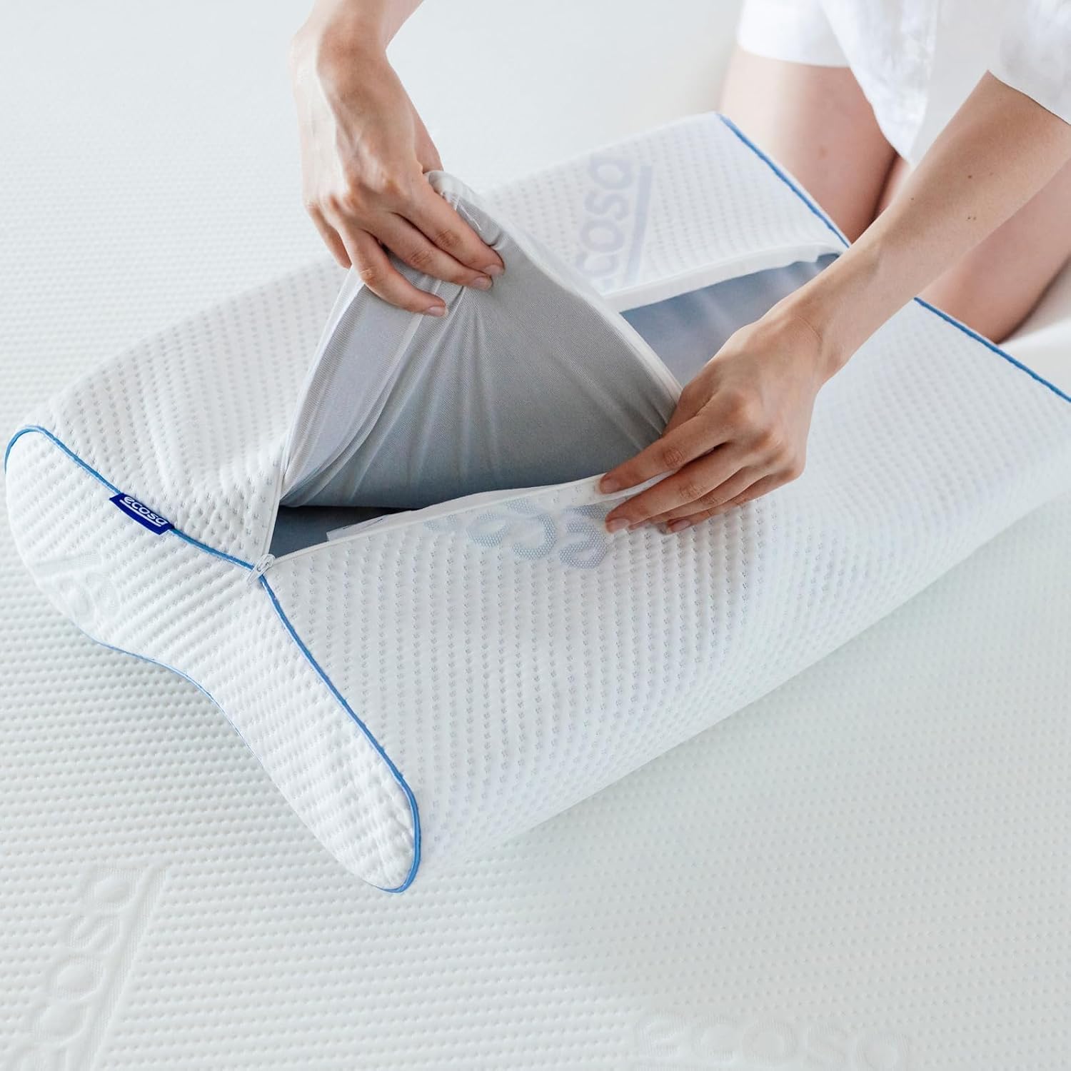 Ecosa ® Cooling Gel Memory Foam Pillow | Cool-to-Touch Fabric | Contoured Design | Adjustable Height | 4 Times Cooler Than Cotton | 100 Nig…