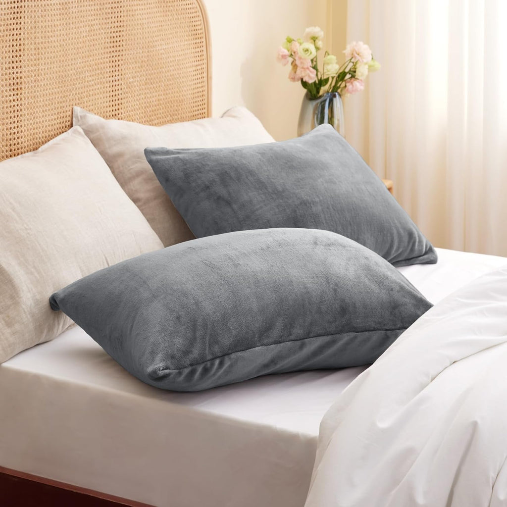 Bedelite Flannel Pillow Cases Queen Size Set of 2, Super Soft Fleece Pillowcases with Zipper for Bedroom, Sofa, Couch, Luxury Cozy Fuzzy Vel…