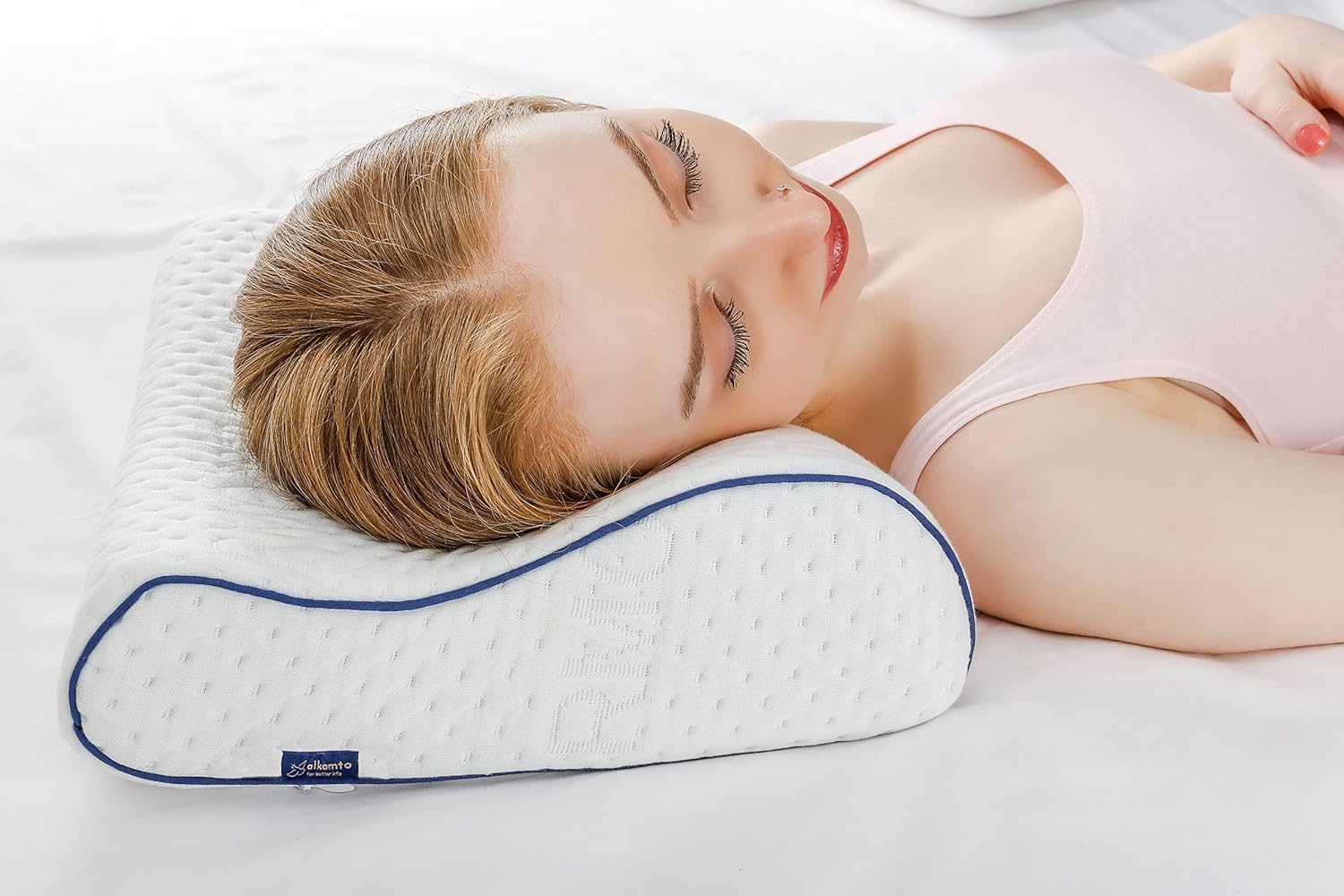 alkamto Travel & Camping Comfortable Memory Foam Pillow – Easy to Carry Portable Bag – Temperature Regulating Pillow Case (White Contour)