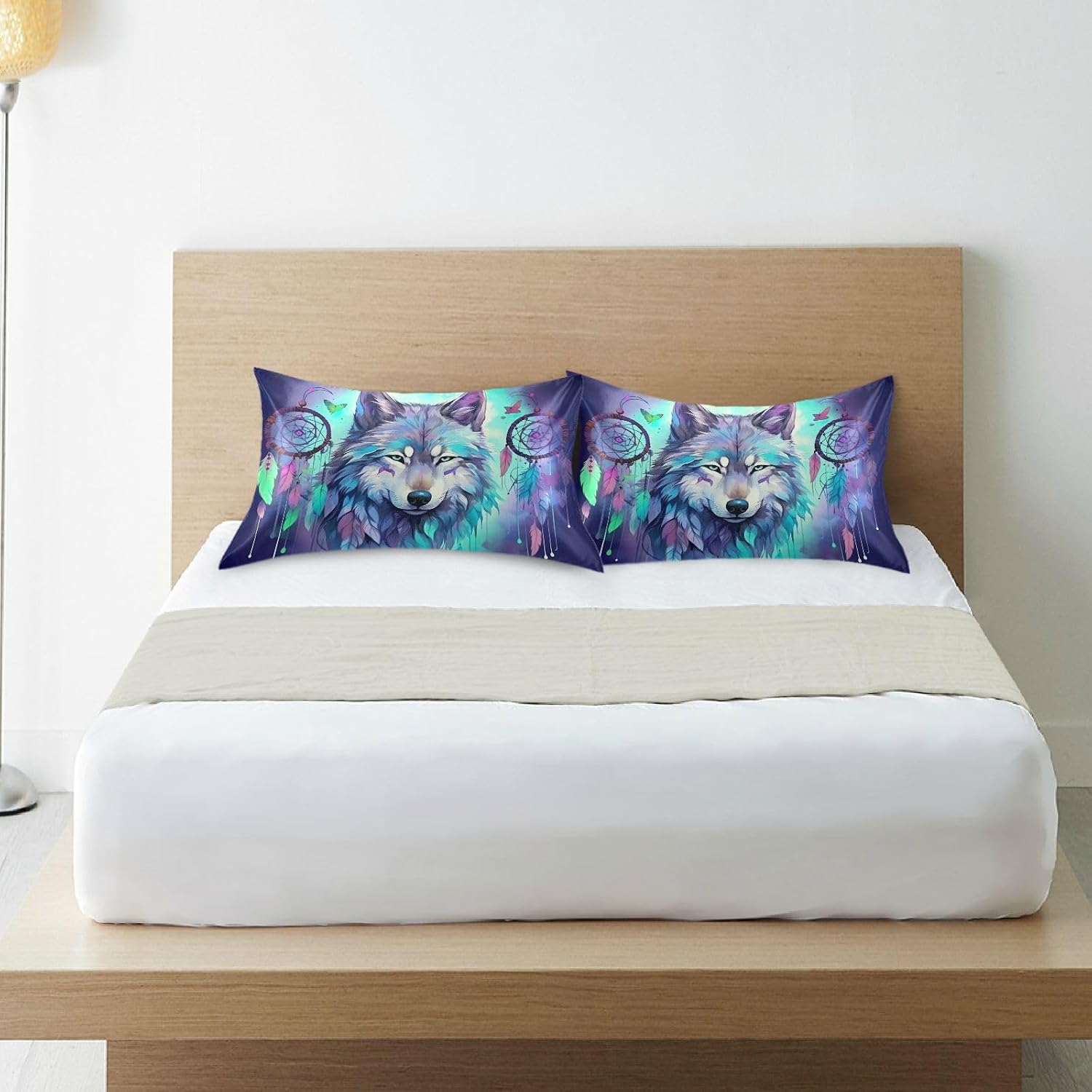 YETTASBIN Wolf Satin Pillowcase, Soft Breathable Silk Pillow Case with Envelope Closure for Hair and Skin, Standard Size 26 x 20 Inch