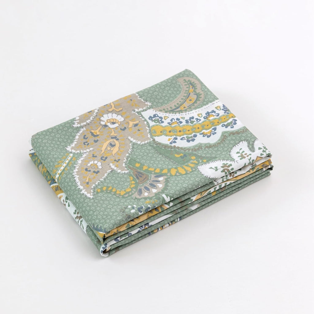 YuHeGuoJi Green Pillow Cases Set of 2 King 100% Cotton Beige Paisley Pillow Covers Decorative Damask Print Pillow Encasement Envelope Closu…
