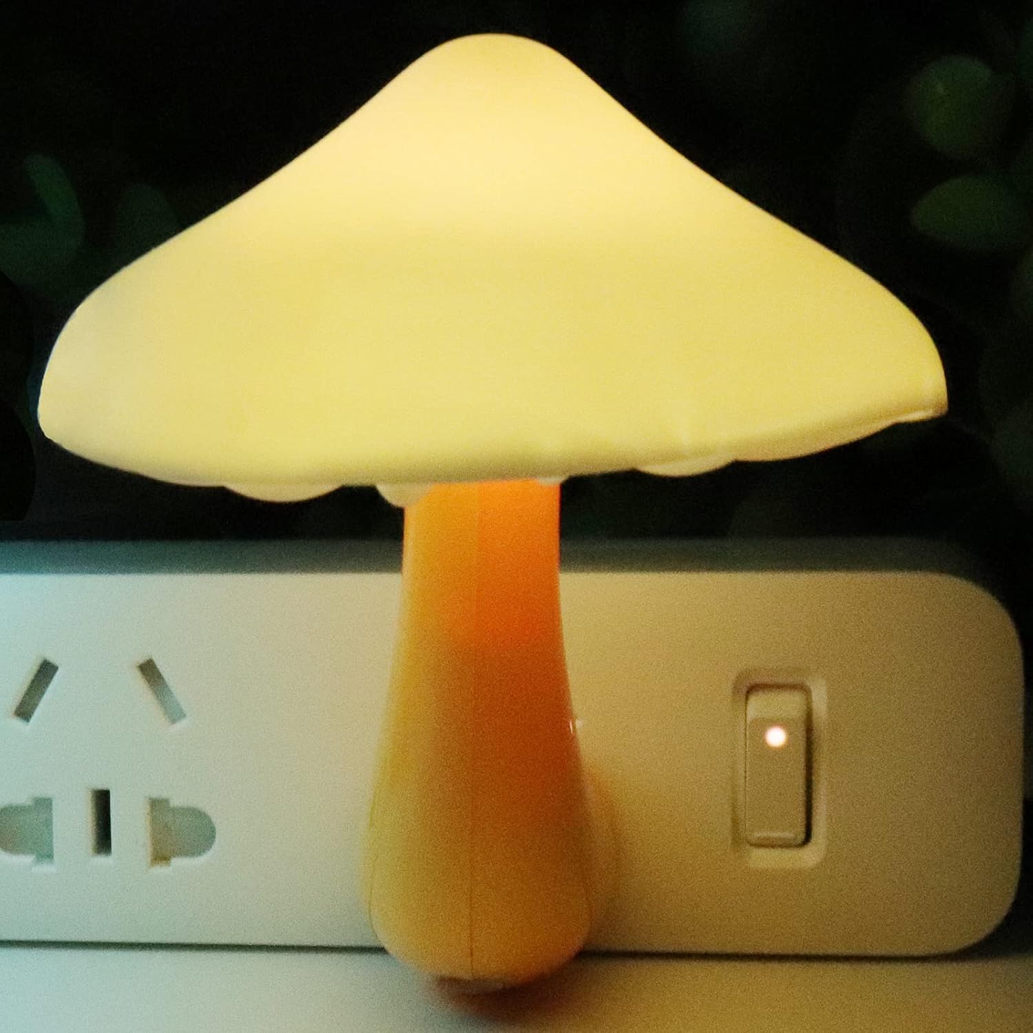 AUSAYE 4 Pack Plug in Night Light, Mushroom Light LED Nightlights for Kids, Adults, Bedroom, Bathroom, Hallway, Stairs, Kitchen White