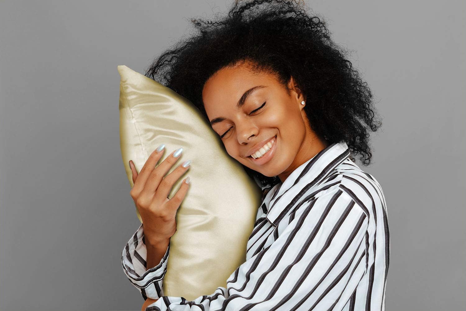 BLISSFORD Luxury Satin Pillowcase for Hair – Standard Satin Pillowcase with Zipper, Ivory (1 per Pack)