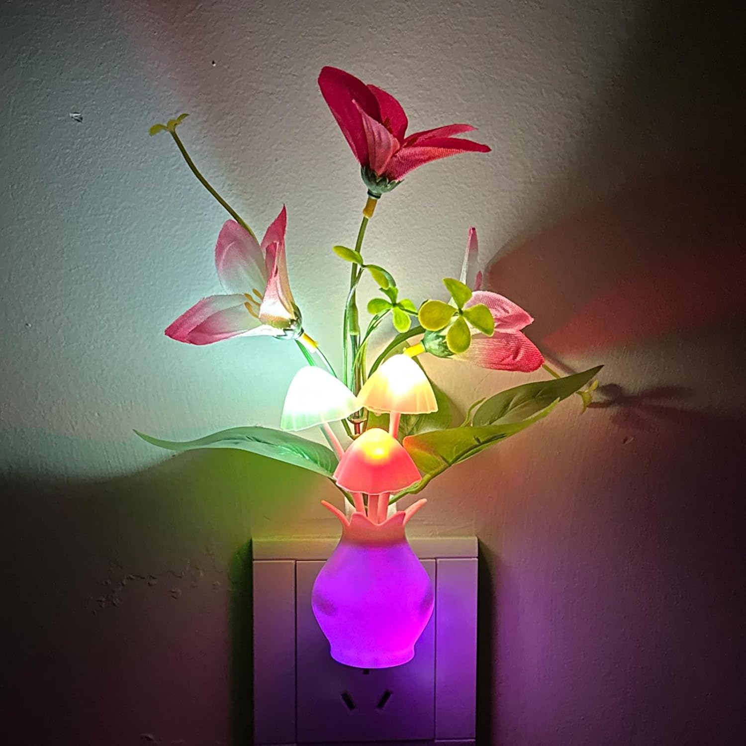 Plug-in Night Light with Auto Light Sensor, RGB LED Mushroom Night Light Wall Based Flower Lamp 1W Energy Efficient Nursery Nightlight…