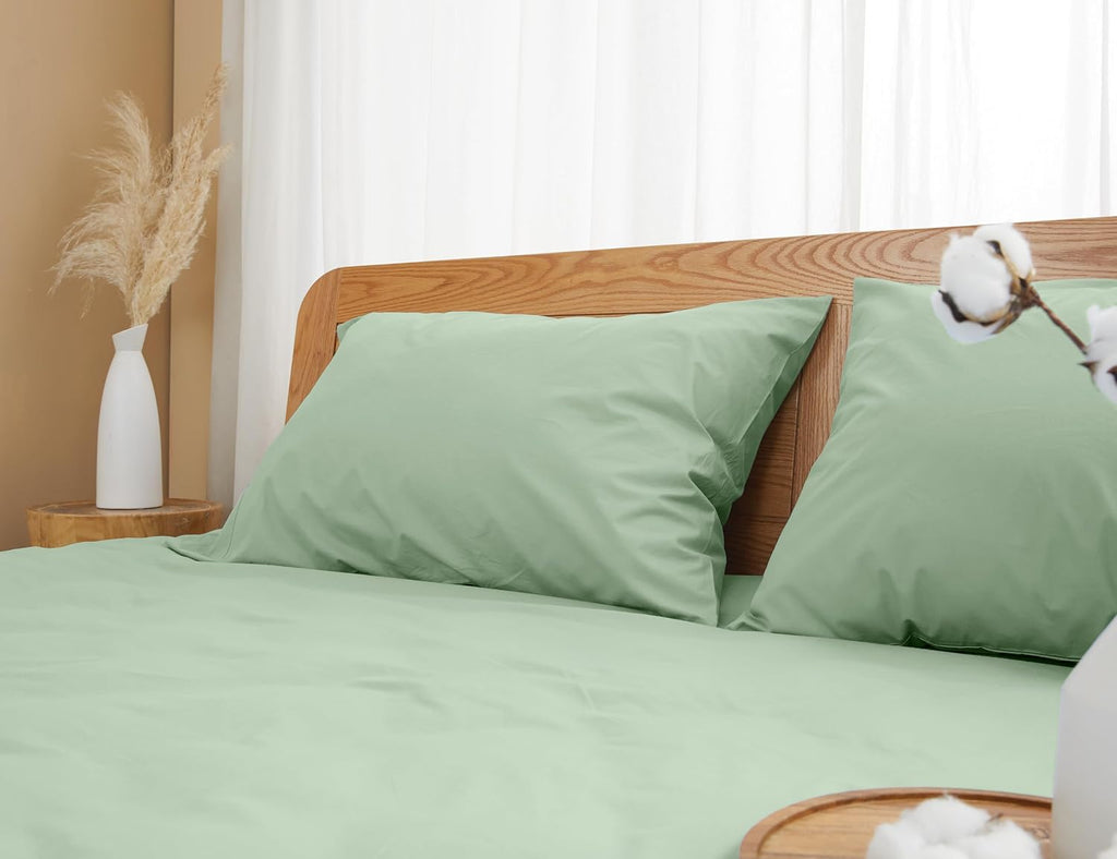 Homtec Pillow Cases, Standard Queen Size Cotton Percale Weave Pillowcases, Pre-Shrunk Breathable and Hypoallergenic Pillowcases, Set of 2 (…