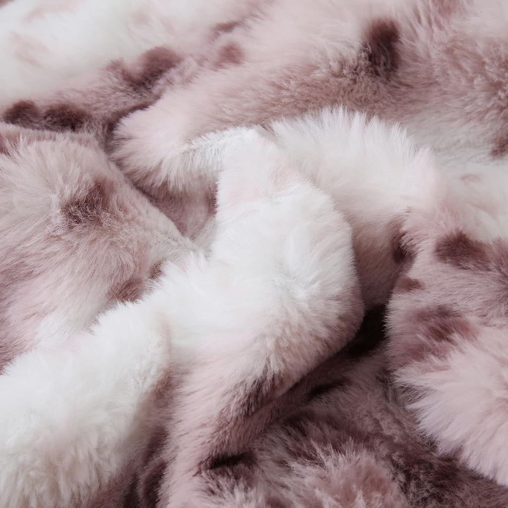 Chumerry Fuzzy Faux Fur Pillow Case Plush Shaggy Pillow Cover Plaid Check Texture Extra Soft Fluffy Faux Rabbit Fur Fabric Decorative Pillo…
